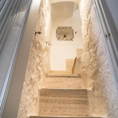 800s Luxury Apartment *